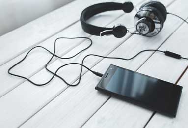 丁俊晖VS世界冠军：斯诺克巅峰对决，中国斯诺克骄傲再战国际舞台